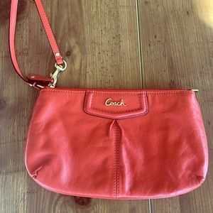 Coach clutch/wristlet